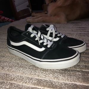Vans old skool skate shoe sneaker